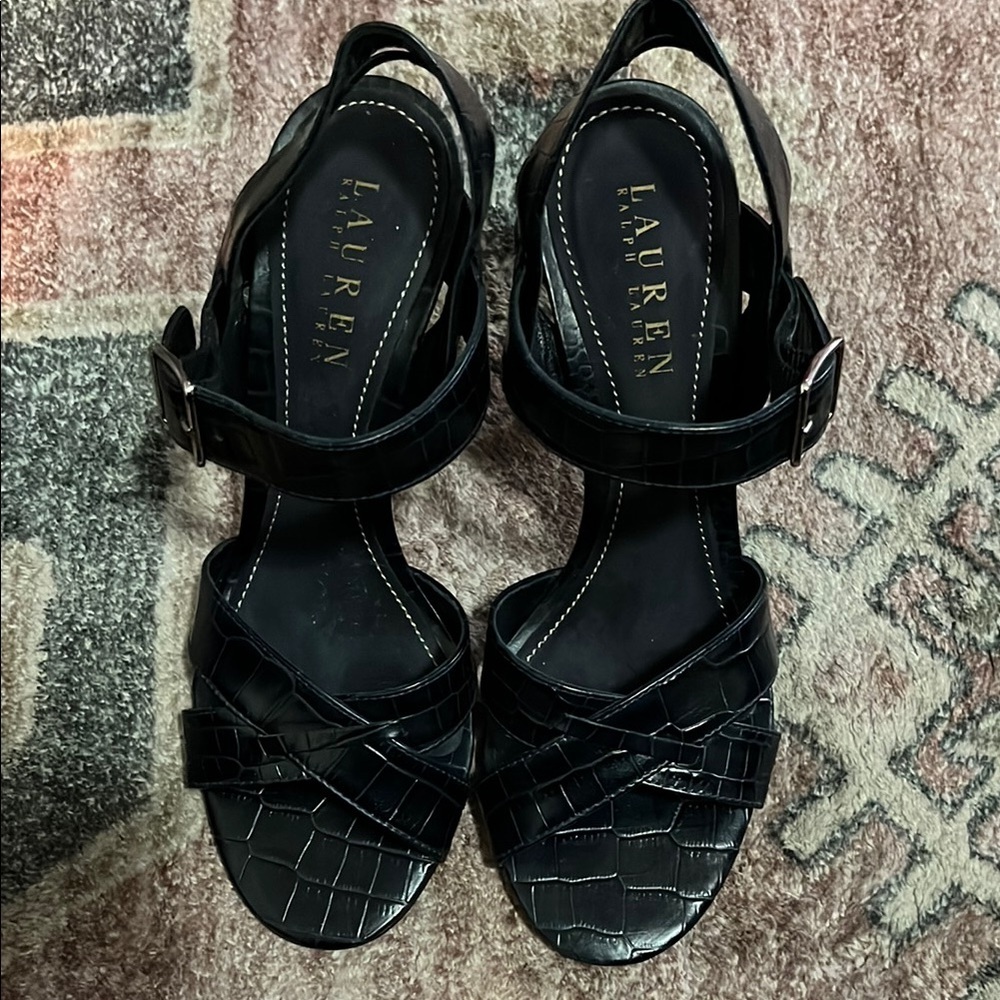 Navy Ralph Lauren Croc-Embossed Women's heels